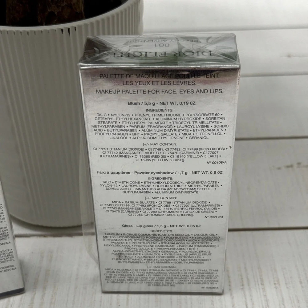 Dior Flight Color Destination Face Eyes & Lips/ Diorissime Ready-To-Wear Clutch - Picture 7 of 8